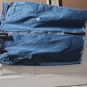 New with tags jean skirt xl/ 22